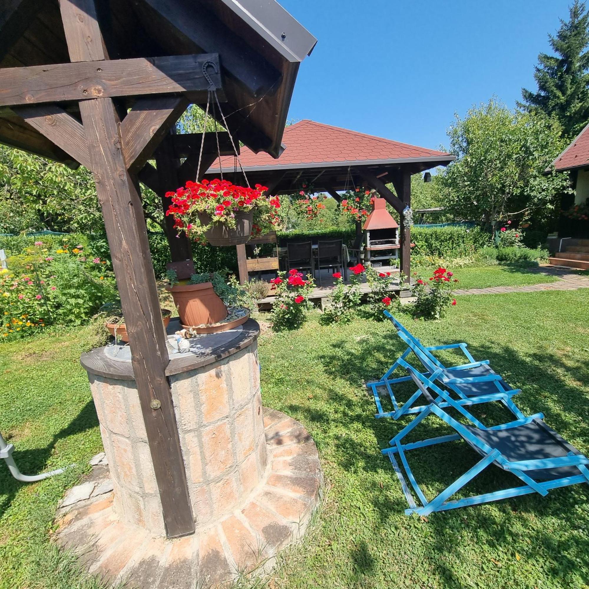 Villa Kuca Za Odmor Bajtica Jesenovec Exterior foto