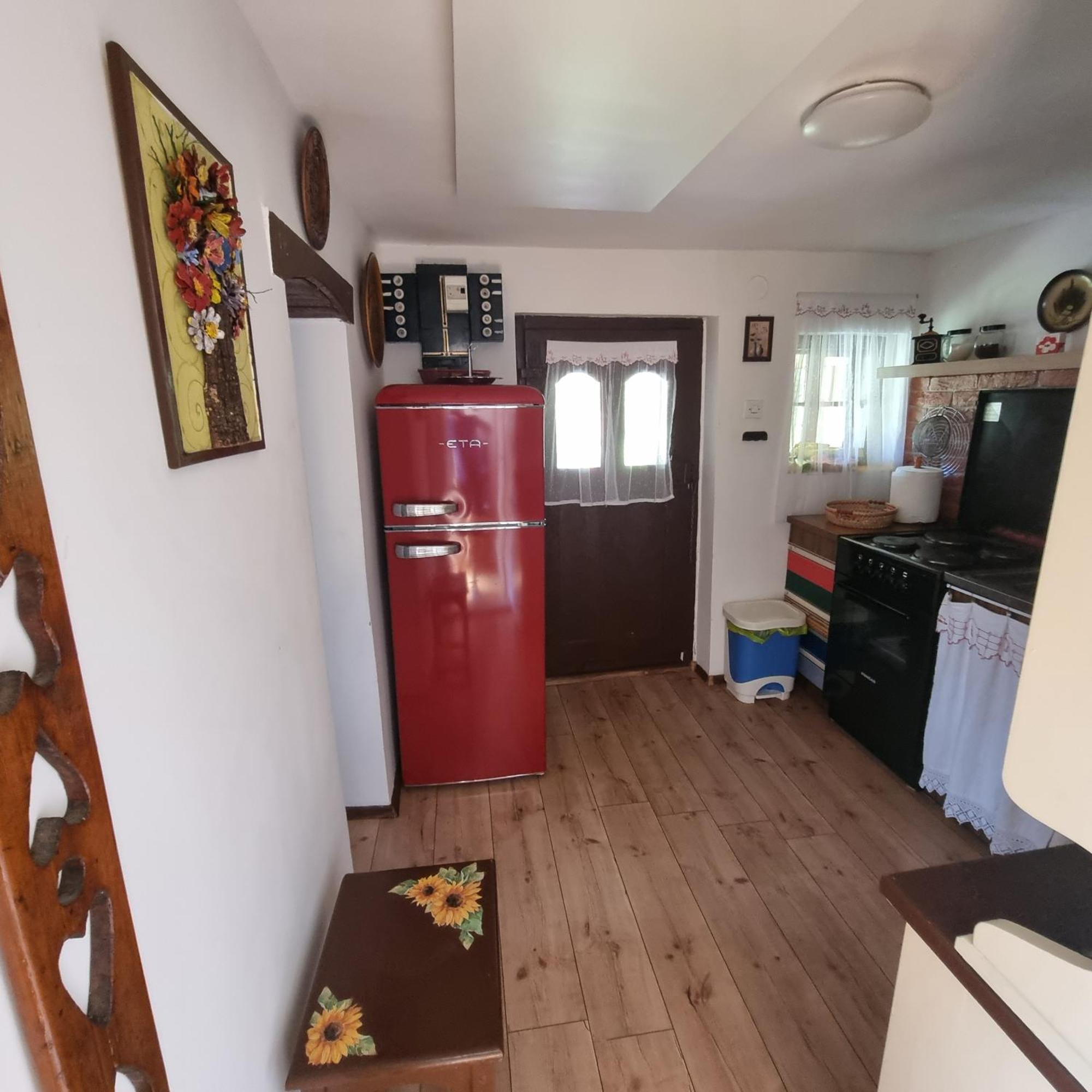 Villa Kuca Za Odmor Bajtica Jesenovec Exterior foto