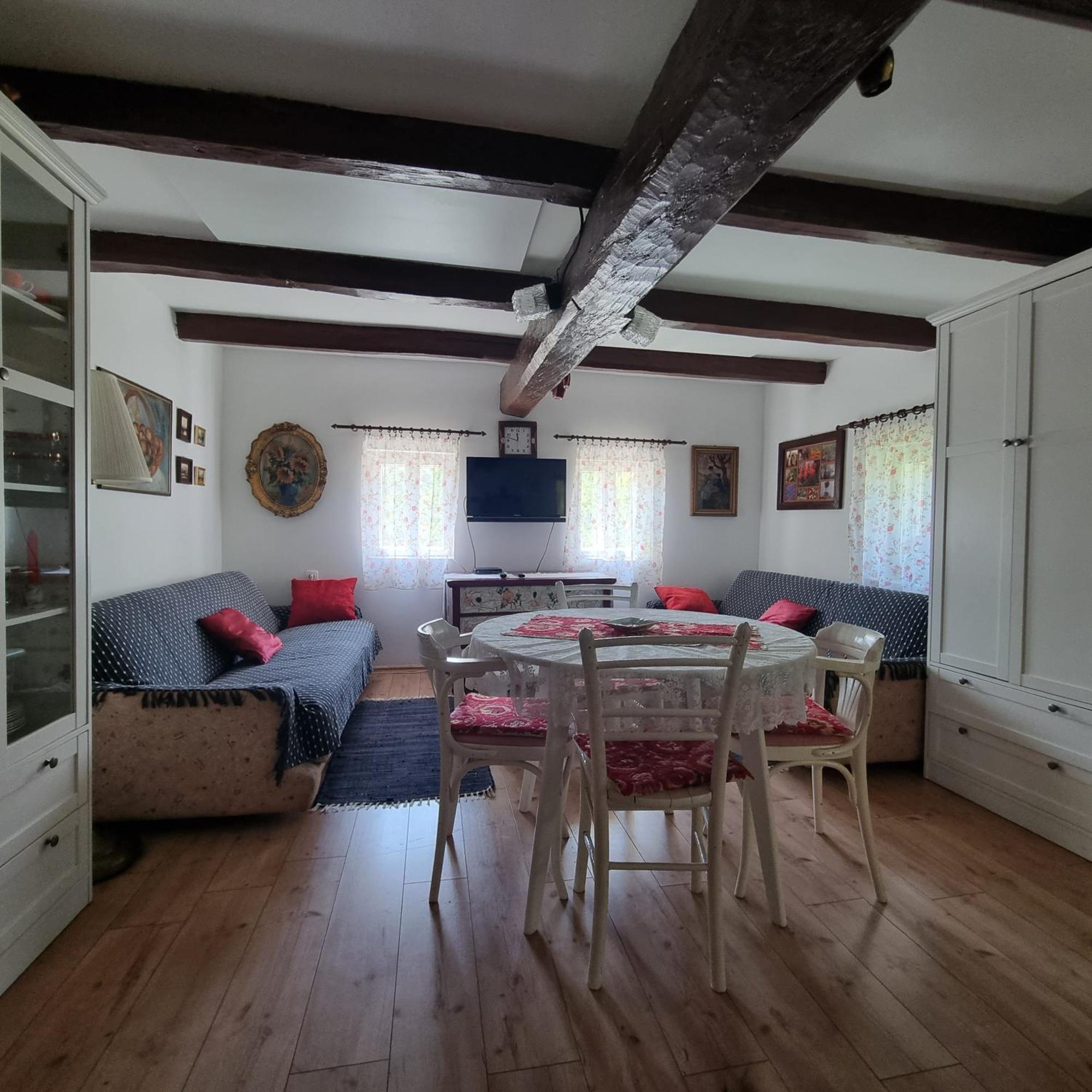 Villa Kuca Za Odmor Bajtica Jesenovec Exterior foto