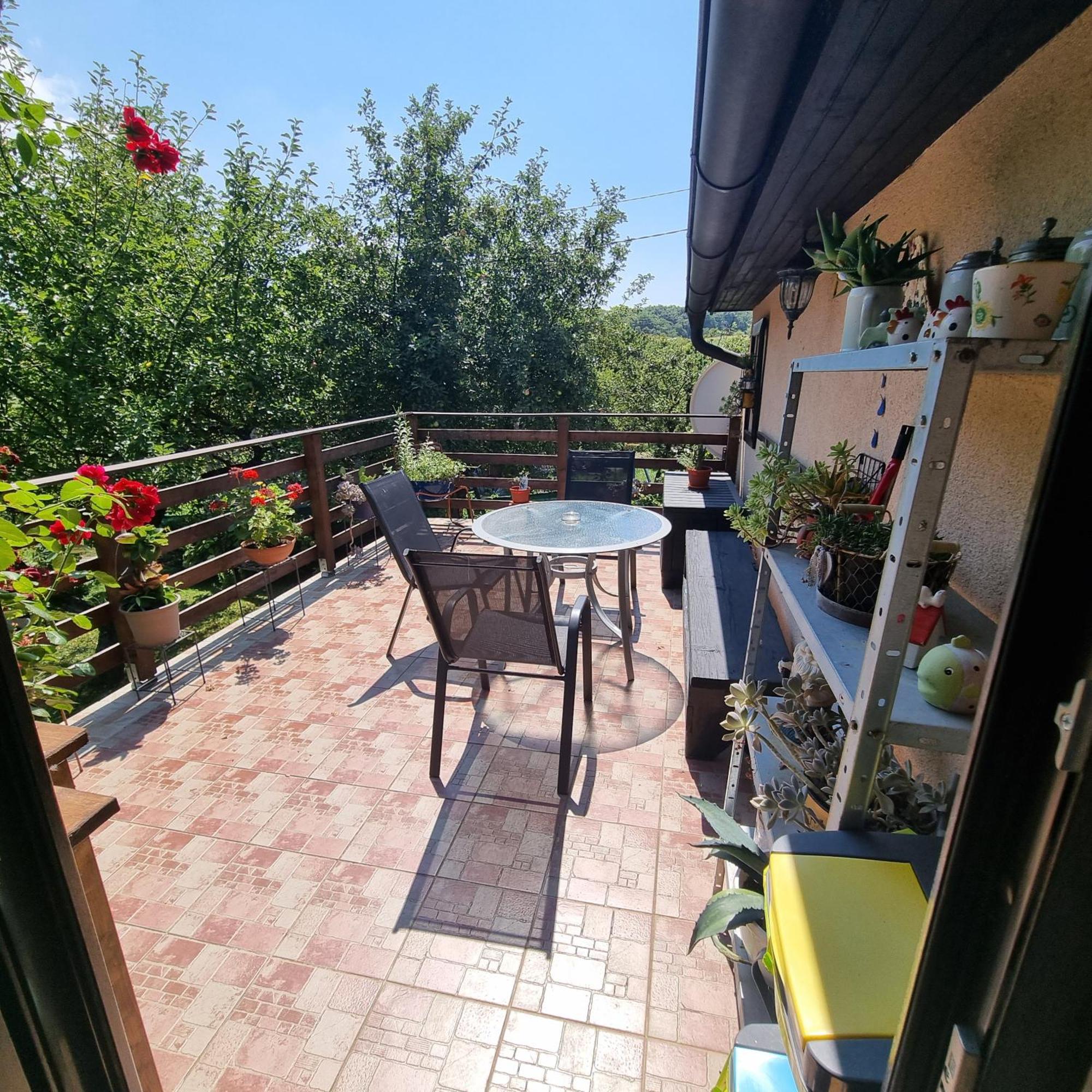 Villa Kuca Za Odmor Bajtica Jesenovec Exterior foto